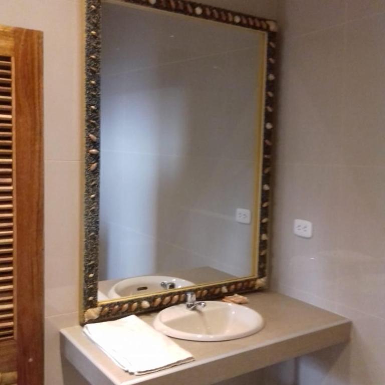 Hotel Punta del Mar - Habitación Cuádruple Clásica - 4