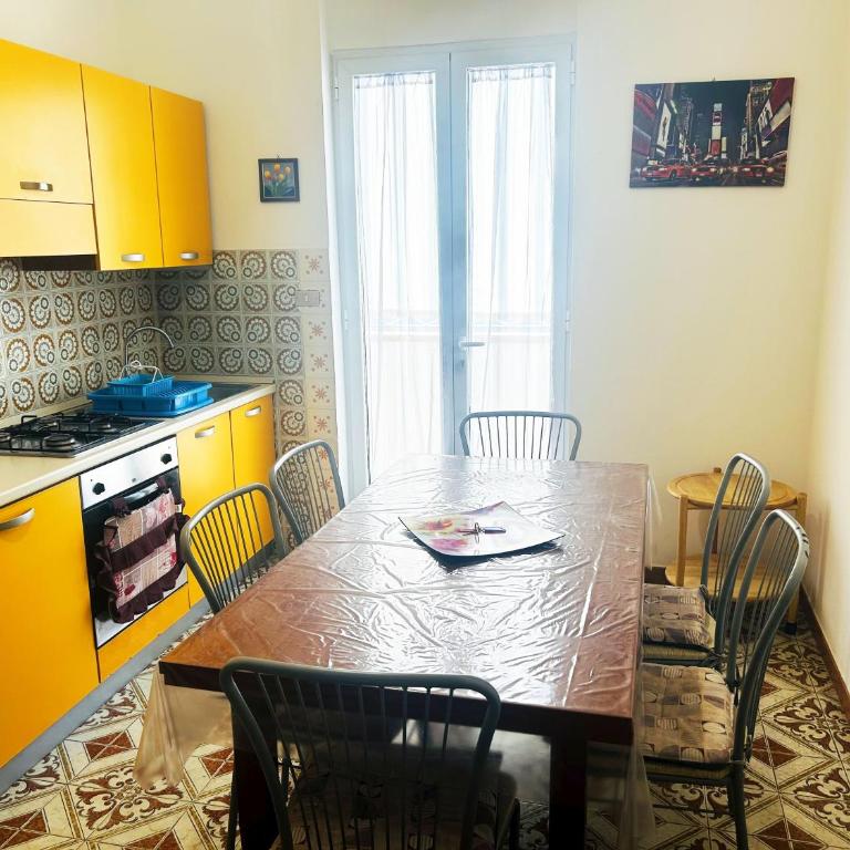 Confortevole primo piano GIAMAICA - Appartamento con 3 Camere da Letto - 2