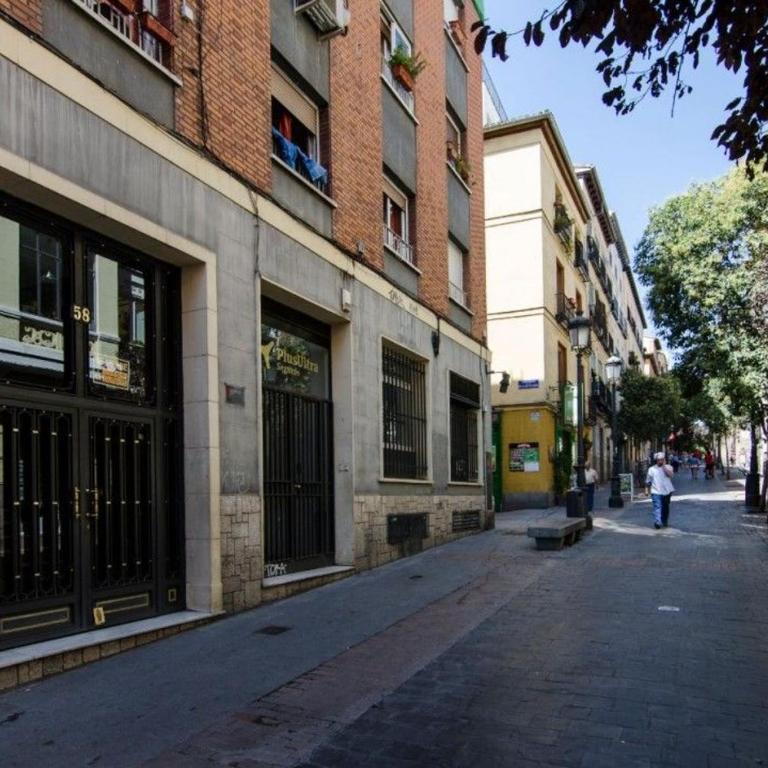 Bright Modern 3BD - Barrio de las Letras - Three-Bedroom Apartment - 33