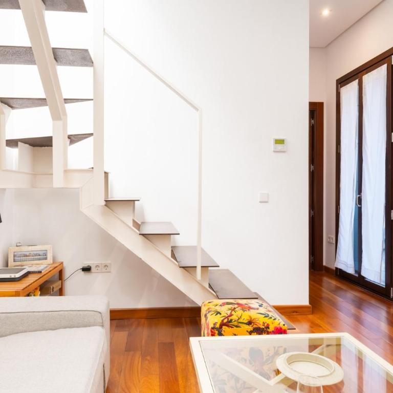 Attic with privace terrace by the Cathedral - Apartamento de 1 dormitorio - 5
