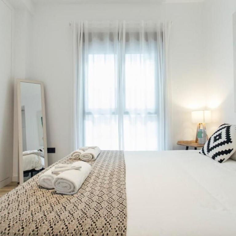 Bright and modern 2D apartment - Seville center - Apartamento - 10