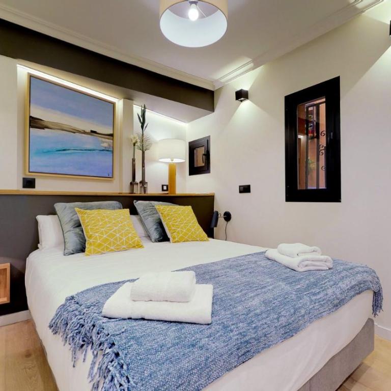 Stunning and Stylish - 1B 1BTH -Malasaña - Apartment - 18