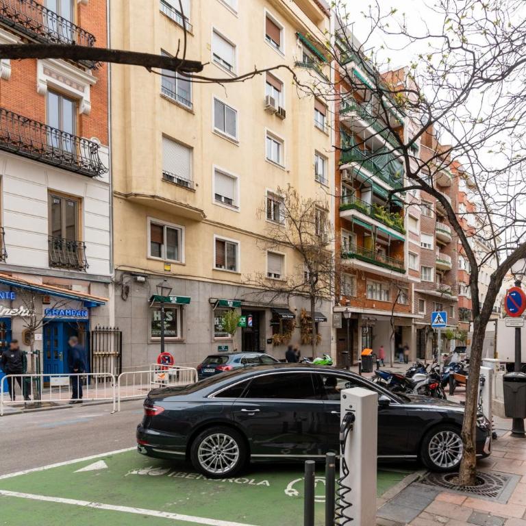 Modern Refurbished-2Bedrooms 2Baths - Salamanca - Apartment - 27