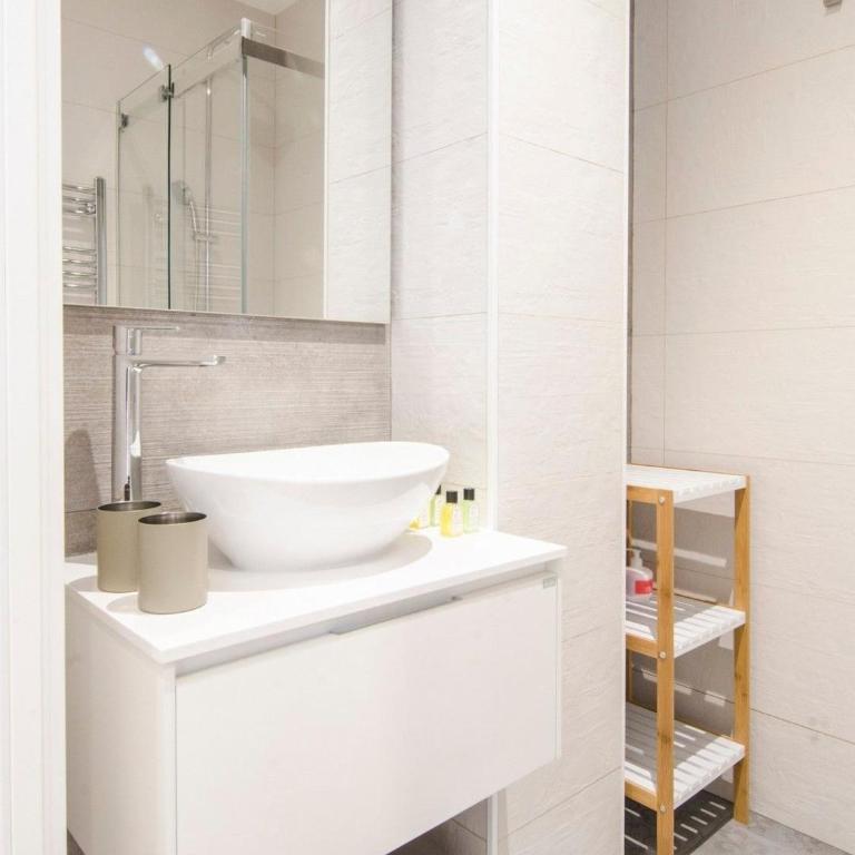 Bright Stylish 2BD 2BTH - CITY CENTRE - Apartamento - 15