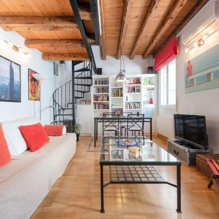 Duplex Terrace- 2BED 2BATH- CHUECA - Two-Bedroom Apartment - 3