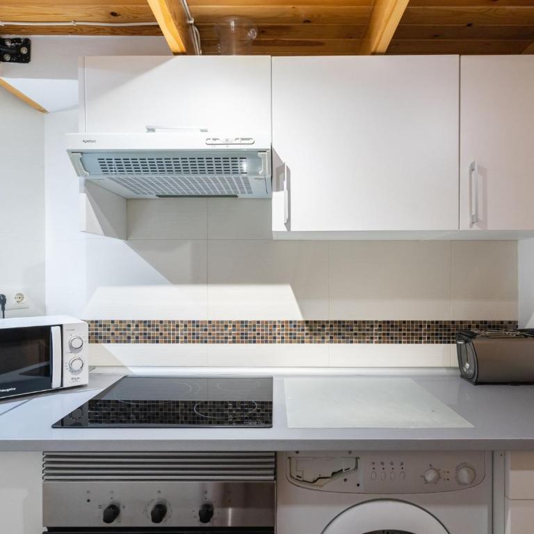 Central renovated - 2BD - Centro-Sol - Apartment - 11