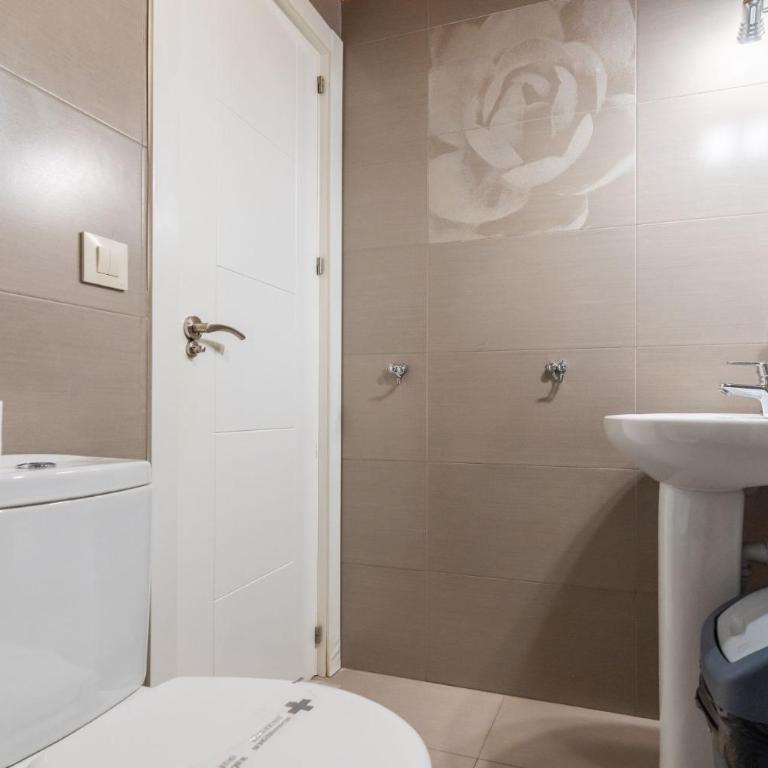Central renovated - 2BD - Centro-Sol - Apartment - 25