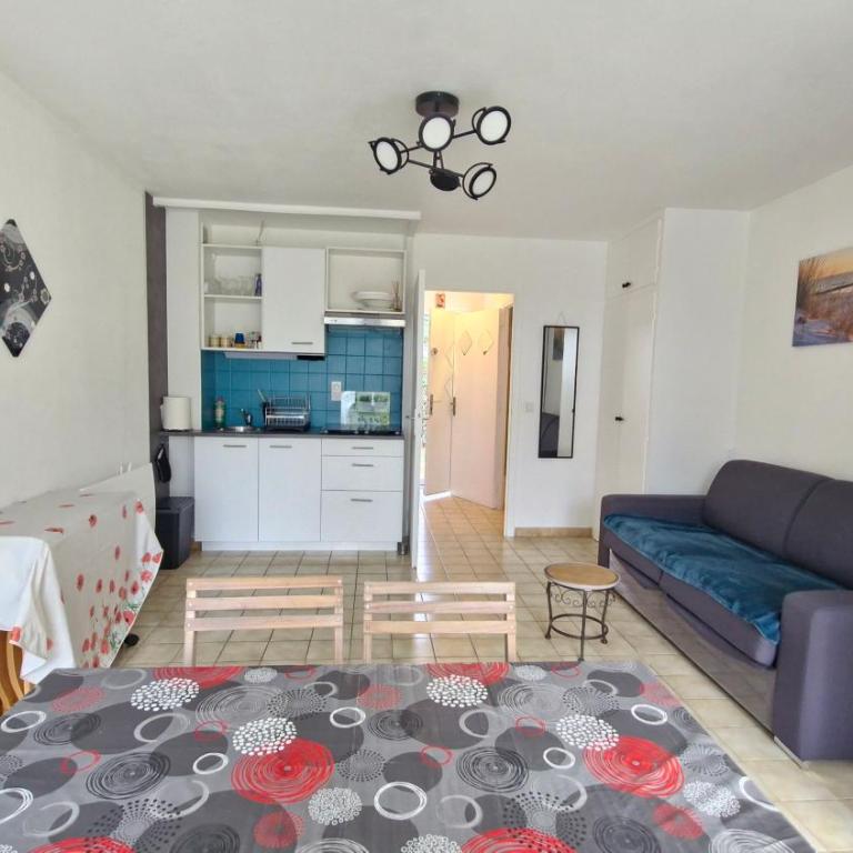 L HACIENDA - appartement 4 à 5 personnes proche plage et port - Parking - Studio - 12