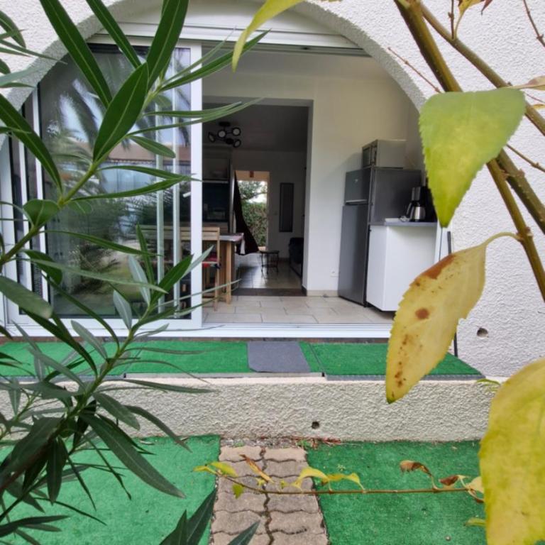 L HACIENDA - appartement 4 à 5 personnes proche plage et port - Parking - Studio - 14