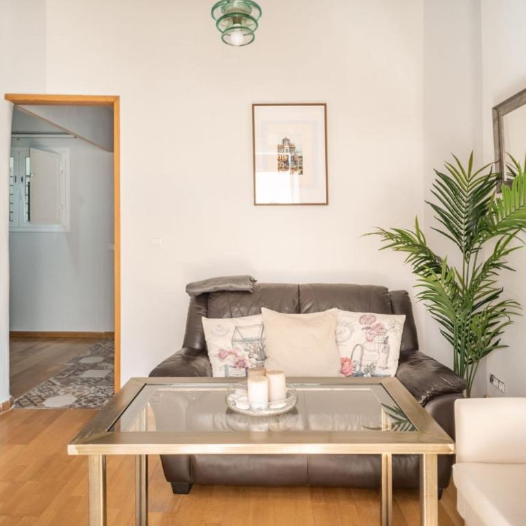 Beautiful and bright- 1Bd 1Bth- Center - Apartamento de 1 dormitorio - 2