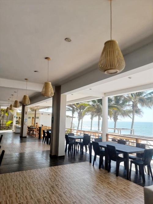 Hotel Punta del Mar - Habitación Cuádruple con vistas al mar - 9