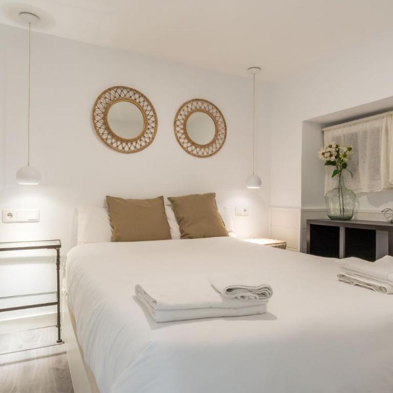 Cozy in Downtown - 2Bedrooms 1Bathroom - Malasaña - Two-Bedroom Apartment - 1