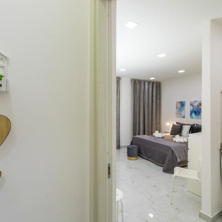 Sicilia home - Deluxe One-Bedroom Apartment - 4