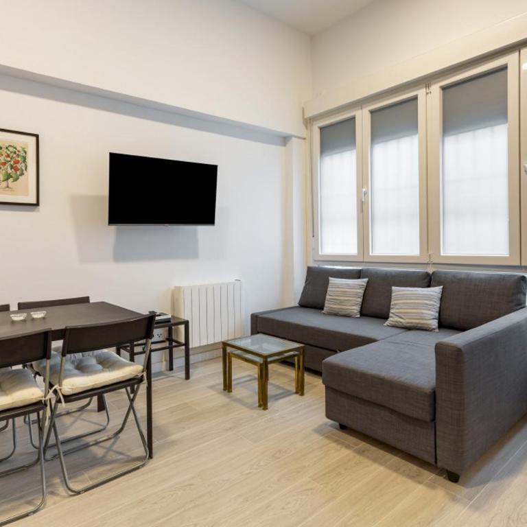 Modern studio - Av. de América - Studio Apartment - 1