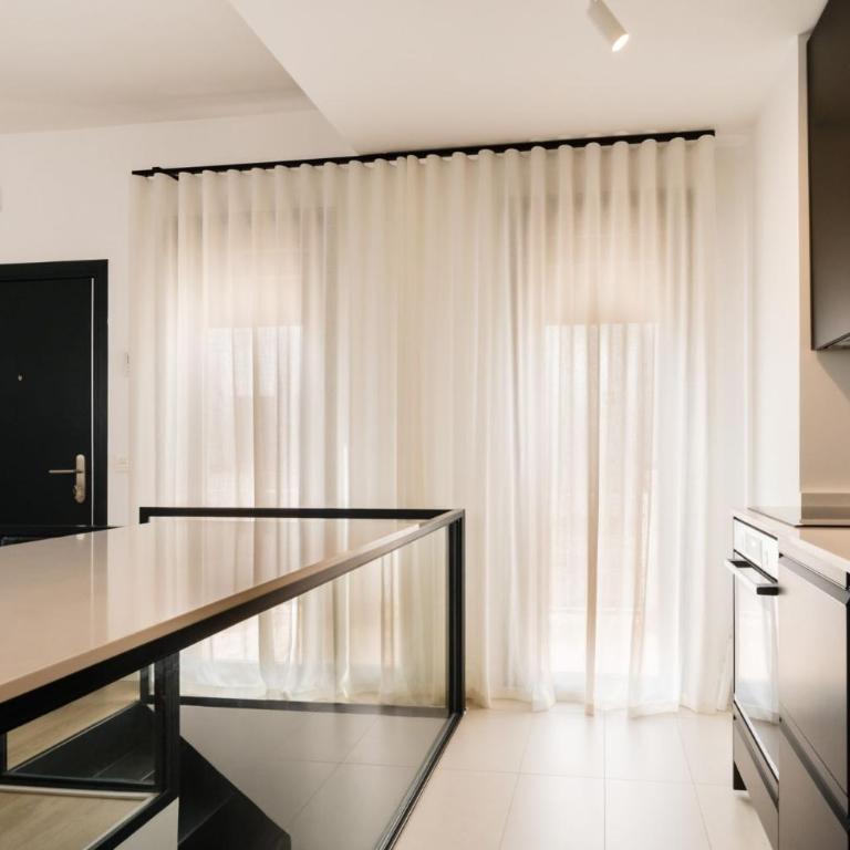 Stylish Duplex-3Beds 2Baths-Puerta Carmona Centro - Apartment - 10