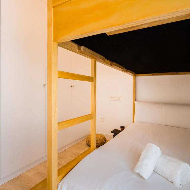 Stylish Duplex-3Beds 2Baths-Puerta Carmona Centro - Apartment - 23