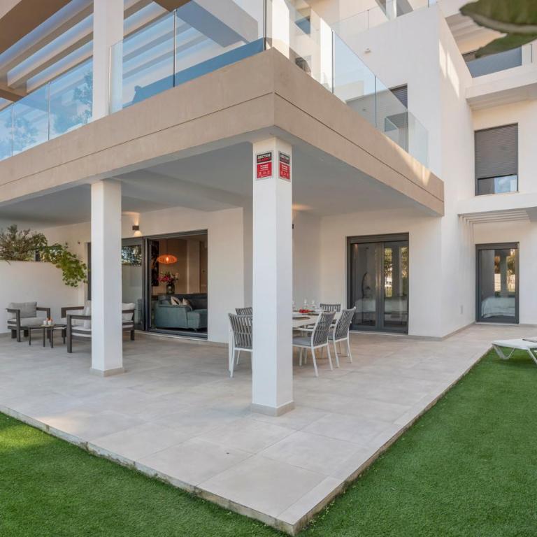 Luxury 3BR Garden Apartment Estepona - Apartamento de 3 dormitorios - 13