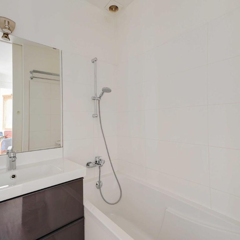 Bright Spacious 4P Eiffel Tower Auteuil - Appartement 2 Chambres - 15