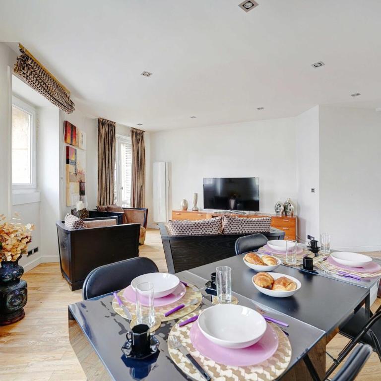 Bright Spacious 4P Eiffel Tower Auteuil - Appartement 2 Chambres - 4