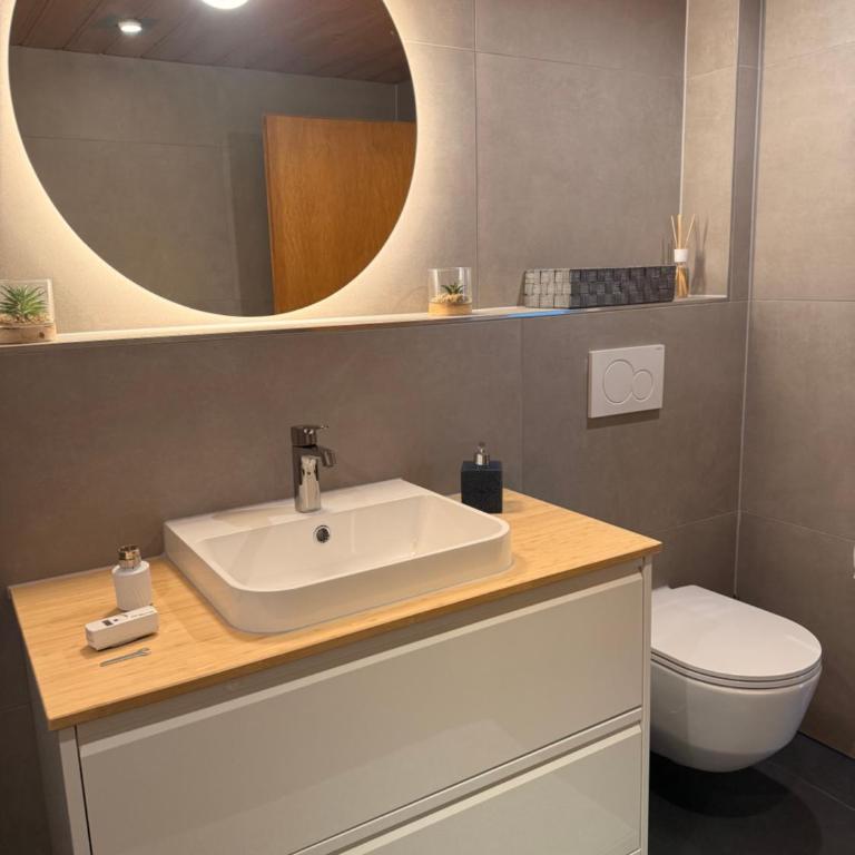 3,5 Zimmer Wohnung Eigerblick zentral in Grindelwald - Apartment mit 2 Schlafzimmern - 22