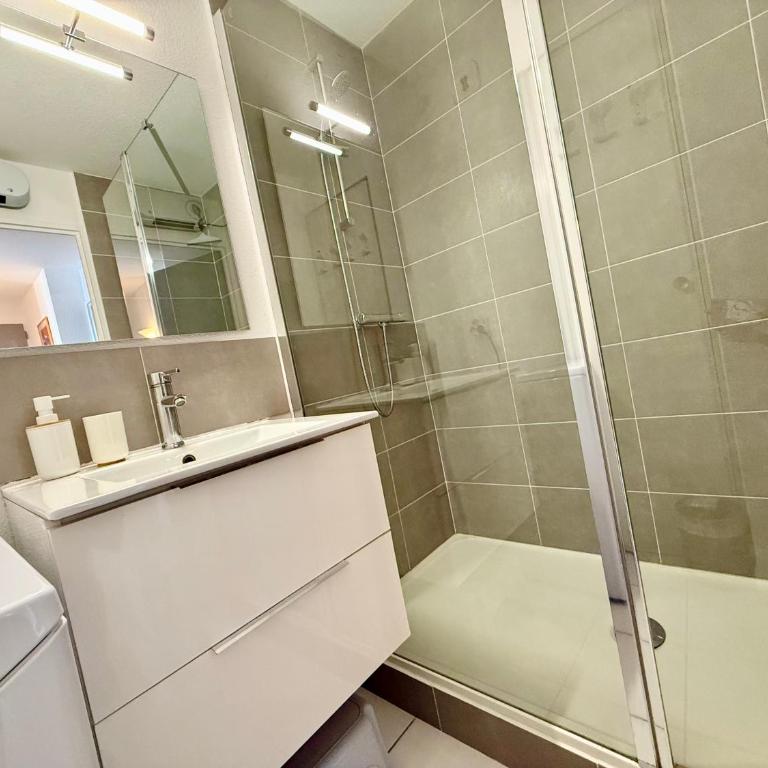 T3 de 65 m² avec accès direct à la plage - Appartement - Vue sur Mer - 14