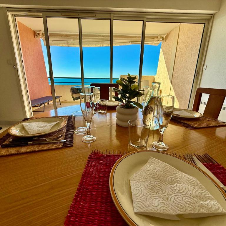 T3 de 65 m² avec accès direct à la plage - Appartement - Vue sur Mer - 5