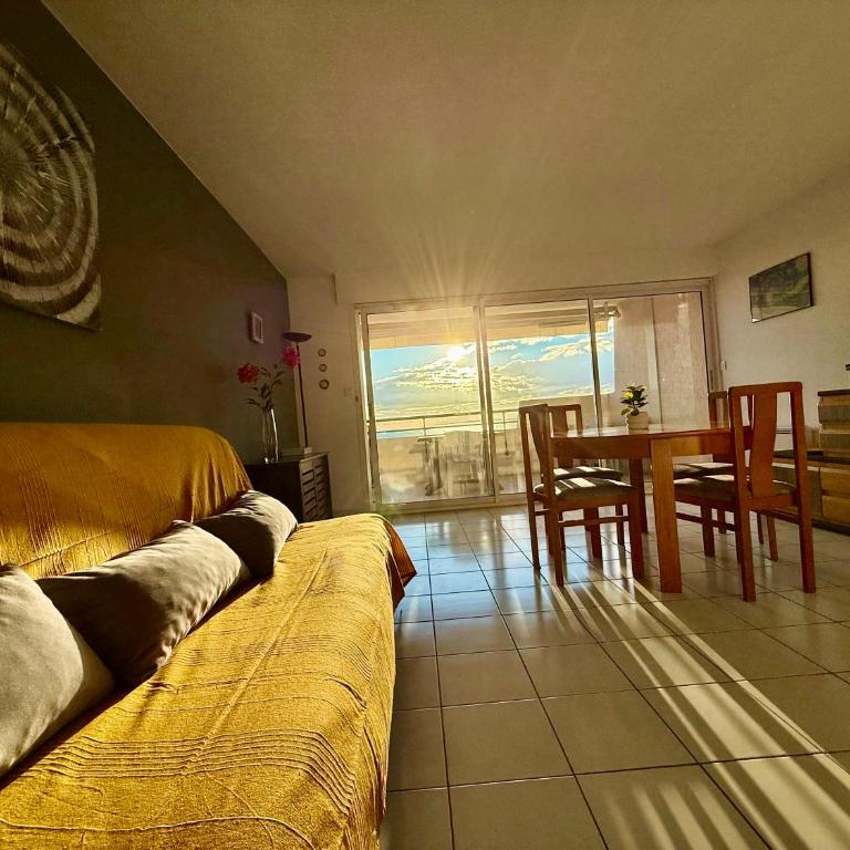 T3 de 65 m² avec accès direct à la plage - Appartement - Vue sur Mer - 8