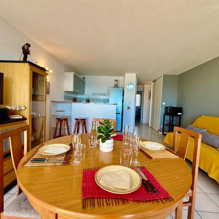 T3 de 65 m² avec accès direct à la plage - Appartement - Vue sur Mer - 7