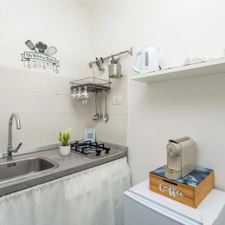 Sicilia home - Deluxe One-Bedroom Apartment - 13