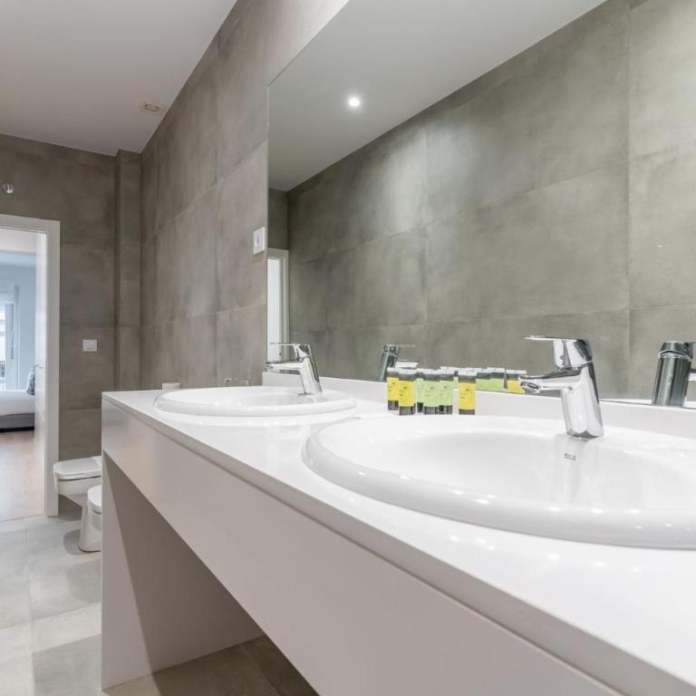 Stylish Central -4bedrooms 2bathrooms-Salamanca - Apartamento - 31