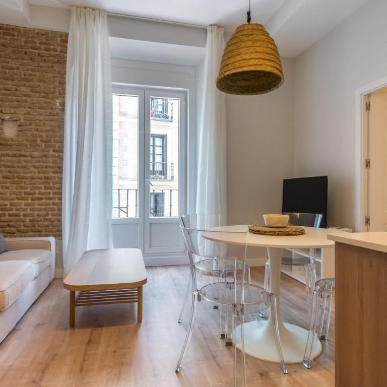 Bright Stylish - 2Bedrooms 1Bathroom - Sol - Apartment - 4