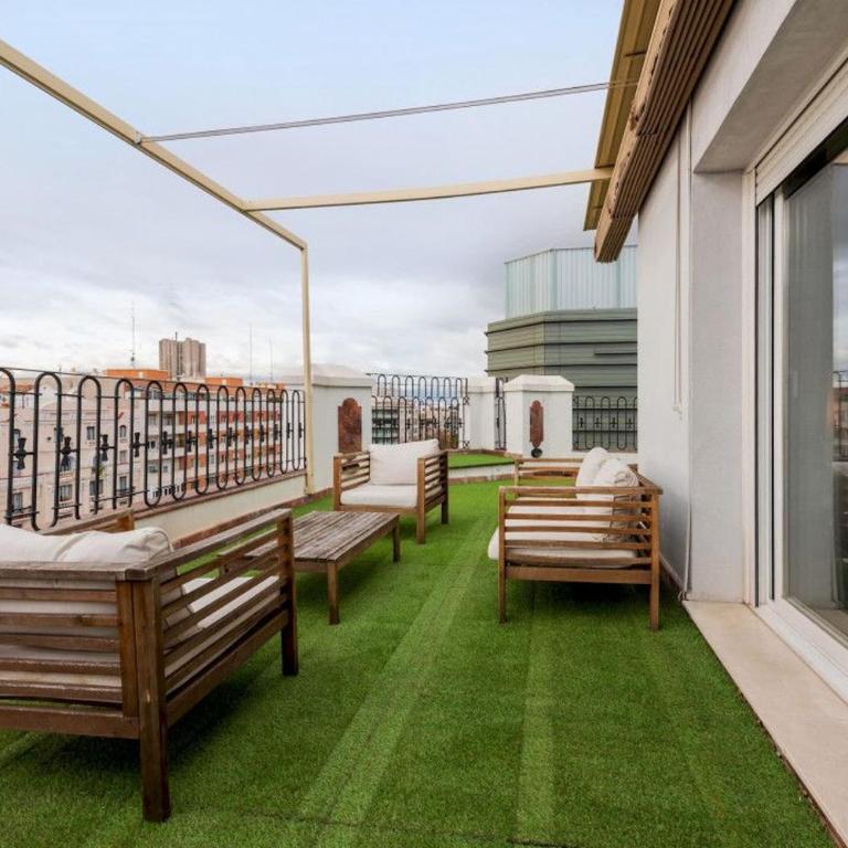Penthouse with outstanding terrace- 1Bedroom -Goya - One-Bedroom Apartment - 10