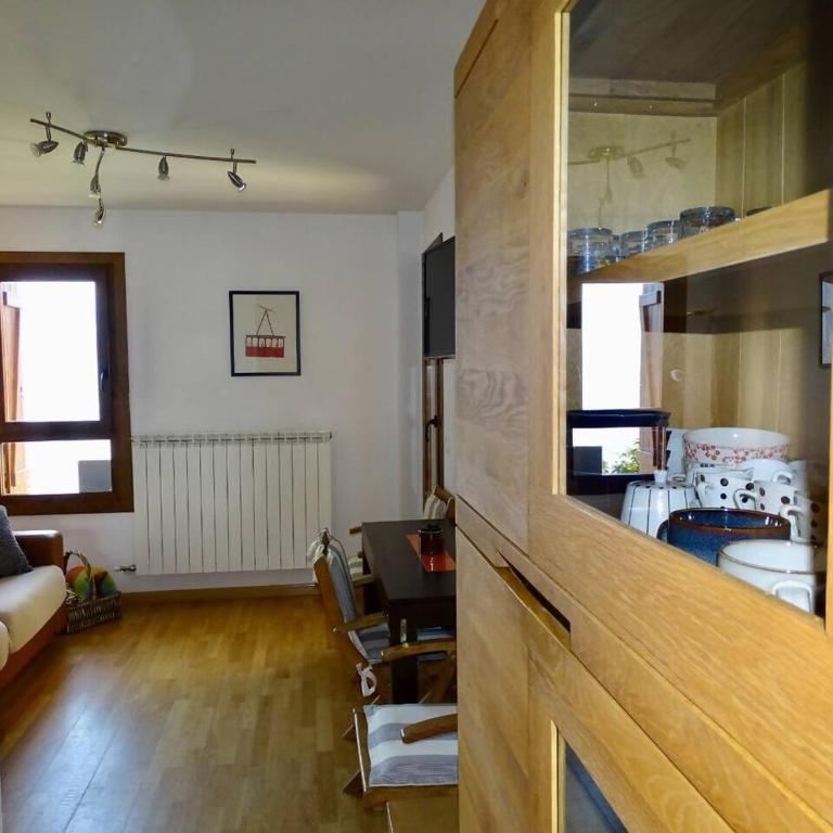 Apartamento en Cerler con vistas. Edif Aigualluts - Two-Bedroom Apartment - 5