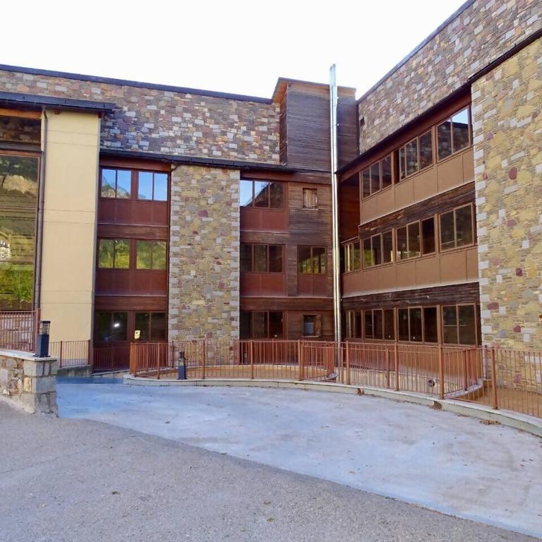 Apartamento en Cerler con vistas. Edif Aigualluts - Two-Bedroom Apartment - 17