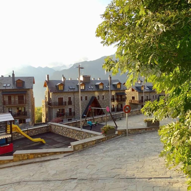 Apartamento en Cerler con vistas. Edif Aigualluts - Two-Bedroom Apartment - 23