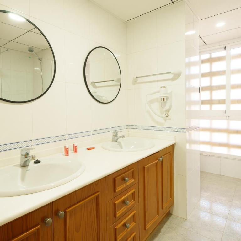 San Diego Apartments By Mc - Two-Bedroom Superior Apartment - 6
