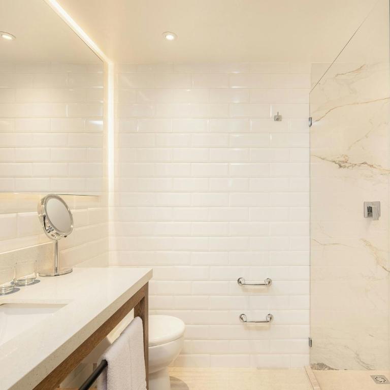 Four Points by Sheraton Tequendama, Bogota - Habitación Doble Estándar con 2 camas grandes - 1