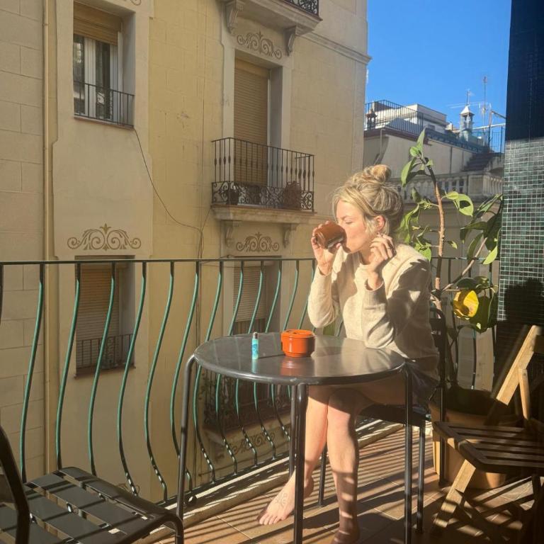 Stunning Designer 2 Bed Apt in Glorious Gràcia - Two-Bedroom Apartment - 7