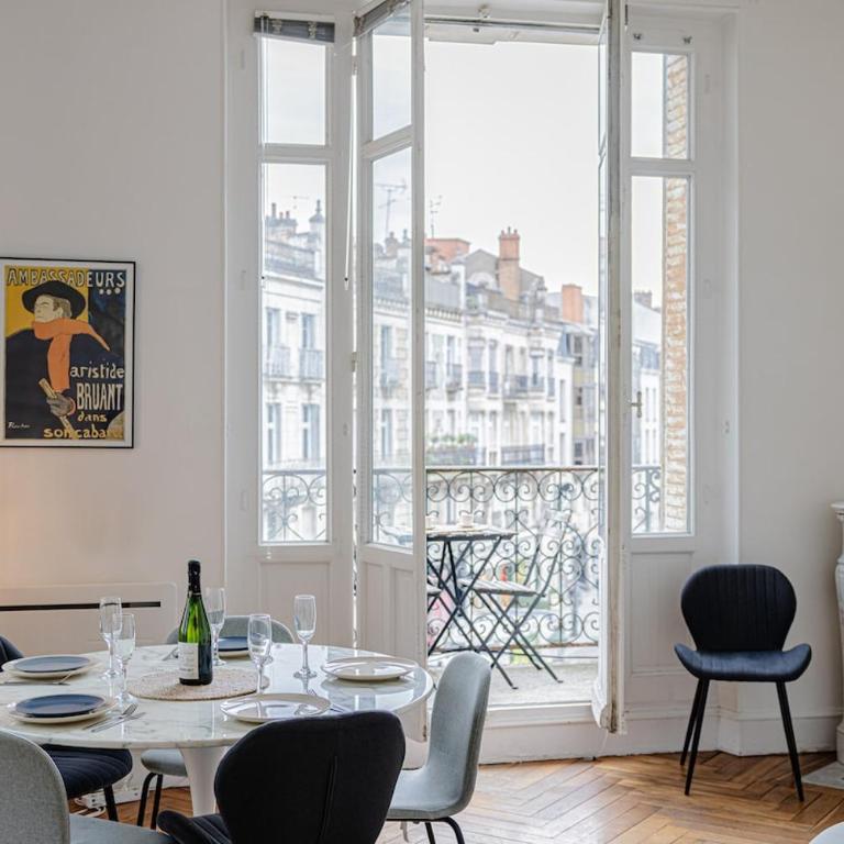 L'haussmannien - Spacieux appartement République - Apartment mit 2 Schlafzimmern - 5