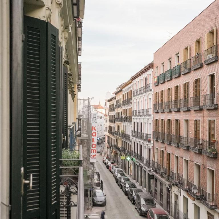 Cozy renovated -1Bedroom 1Bath-Plaza de España - One-Bedroom Apartment - 23