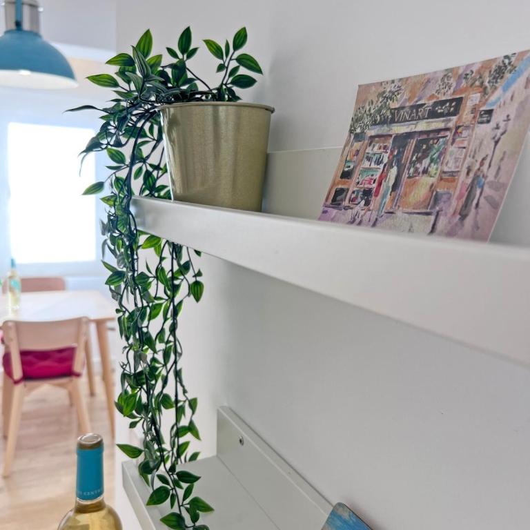 Muy céntrico, Nuevo, Teletrabajo, a 300m del mar - Two-Bedroom Apartment - 65