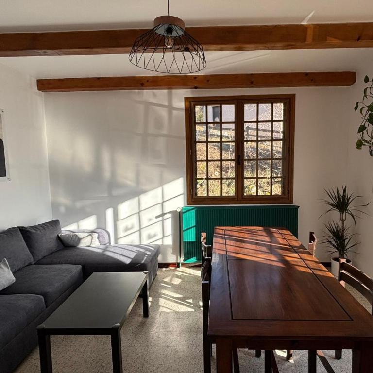 Gîte Le Chicateou - Two-Bedroom Apartment - 5