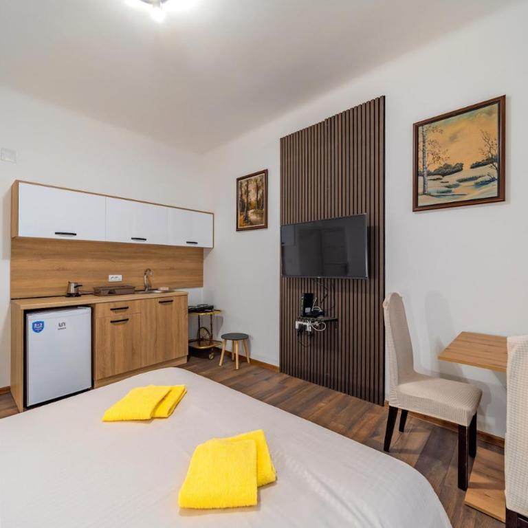 Nele Belgrade Apartment - Two-Bedroom Apartment - 2