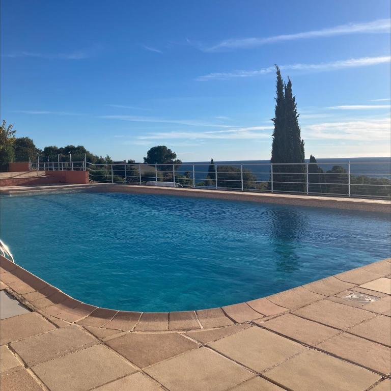 Boulouris Panorama - Vue sur la Mer - Maison 2 Chambres - 17