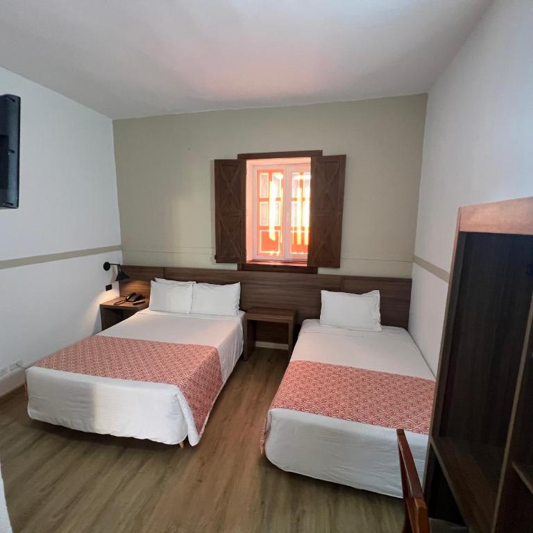 Hotel Cacique Real - Habitación Cuádruple Clásica - 3