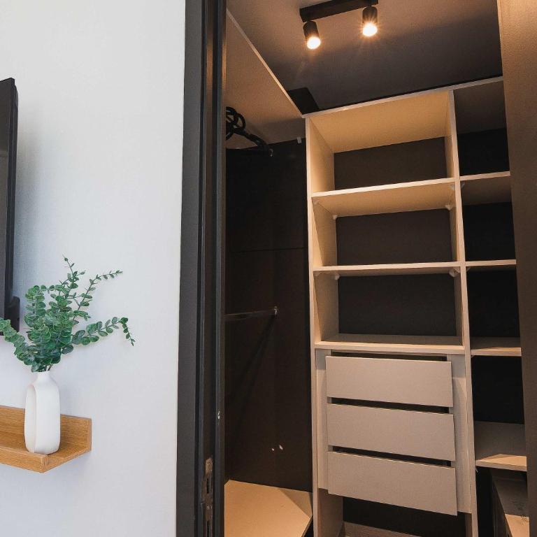 HOM I Moderno dpto al lado del Mall Alto LasCondes - Apartment - 51