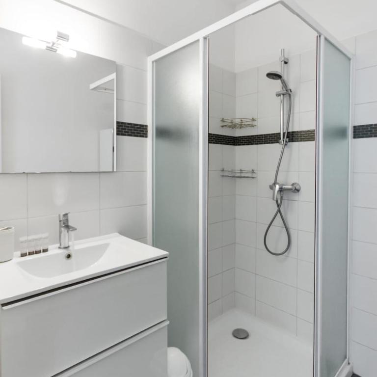 Le Galion - City centre - Bright - AC - Parking - Apartment - 19