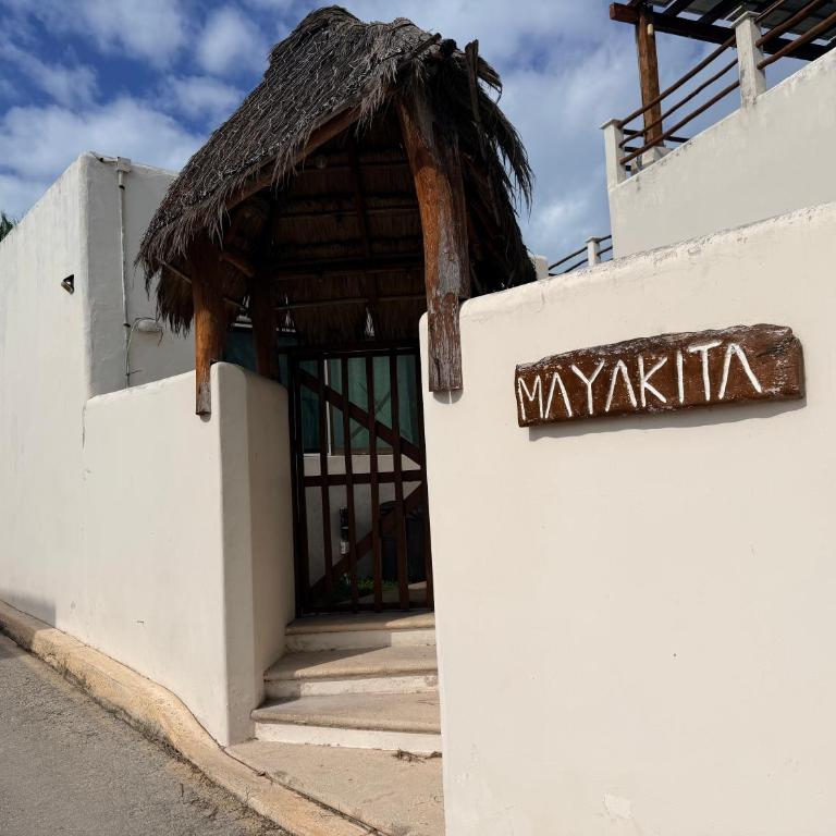 Villa with ocean view, pool, restaurant and rooftop - Three-Bedroom House - 18