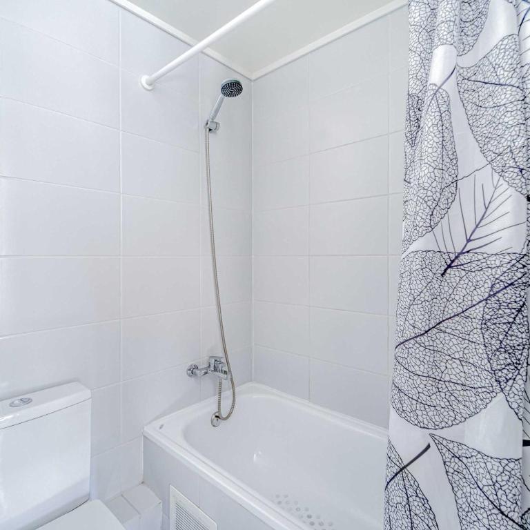 Midtown Mood 2D Parking & Wifi - Apartment - 10