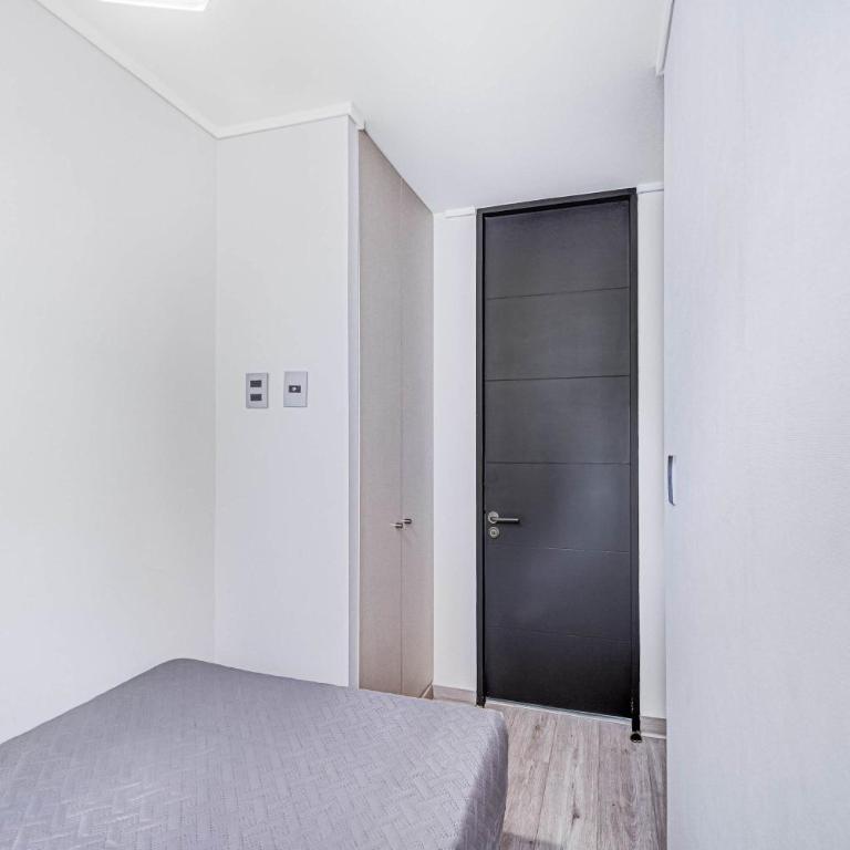 Midtown Mood 2D Parking & Wifi - Apartment - 12